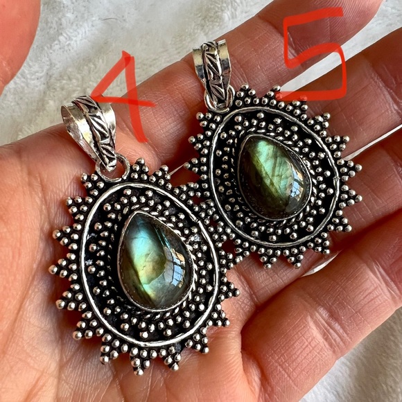 You Choose! 925 Fancy Flash Labradorite Pendant Necklace - Picture 3 of 9